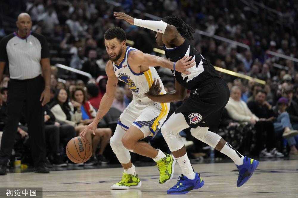 尽管他们在 尽管他们在